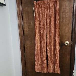 Women's Moon River Crinkled Rust Pants Nwt